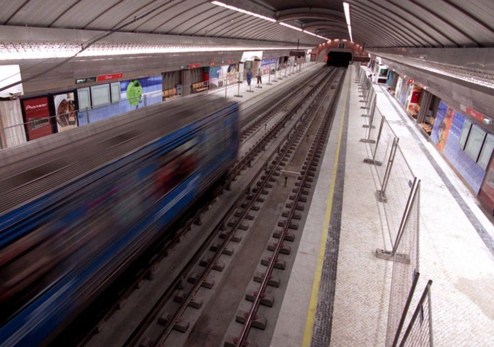 Metro de Lisboa fechado devido à greve - sindicato