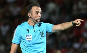 João Pinheiro nomeado para arbitrar clássico entre Benfica e FC Porto