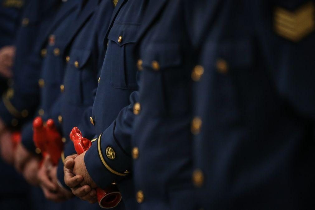 Negociações para revisão da carreira dos bombeiros sapadores deverão terminar este ano