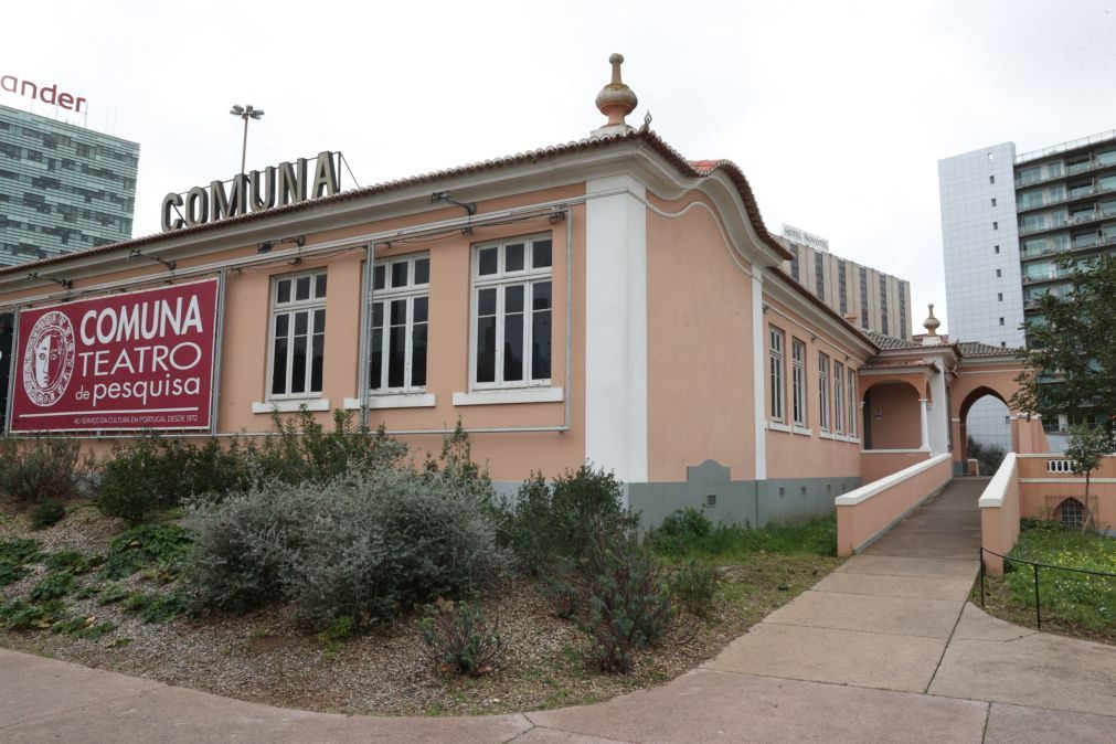 Teatro da Comuna estreia 