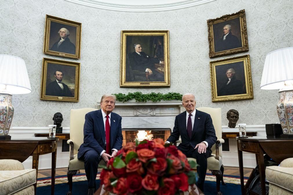 Biden pede a Trump que apoie Kiev no primeiro encontro após presidenciais