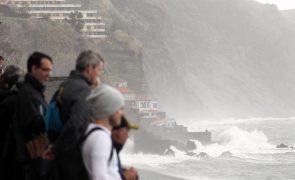 Capitania do Funchal emite avisos de mau tempo e vento forte no arquipélago da Madeira