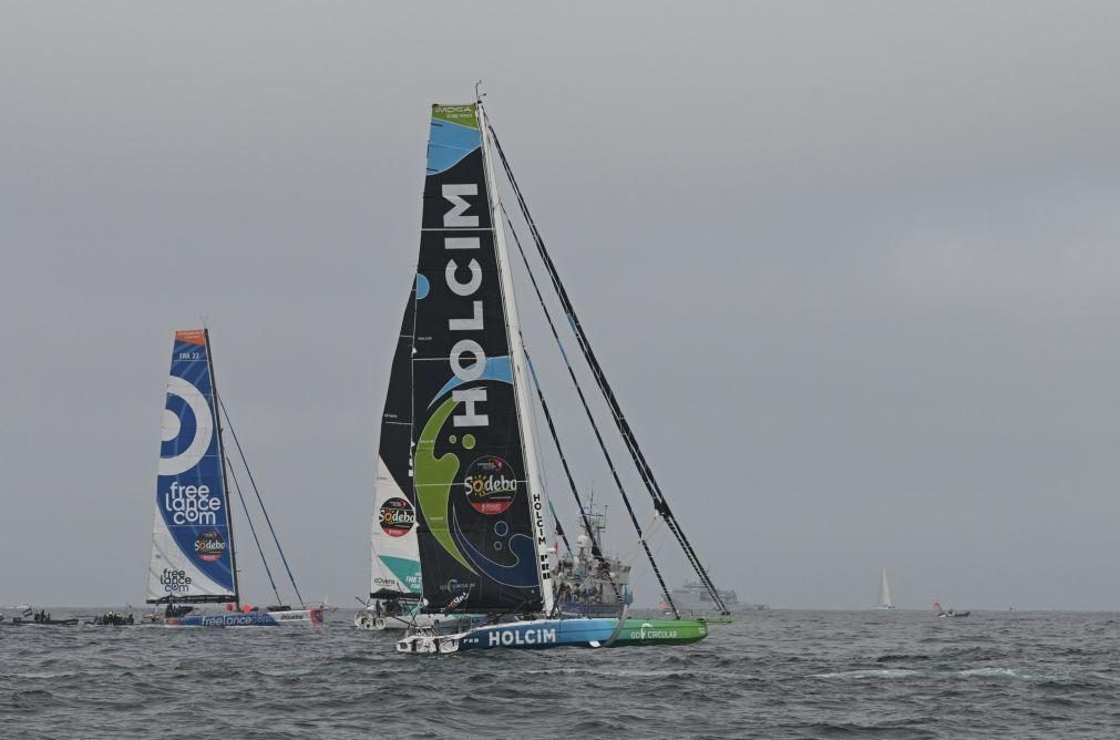 Nicolas Lunven lidera Vendée Globe na aproximação a Cabo Verde