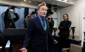 Humorista Conan O'Brien vai apresentar em março a cerimónia dos Óscares