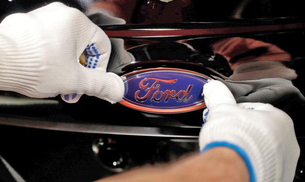 Ford quer reduzir 4.000 trabalhadores na Europa até ao final de 2027