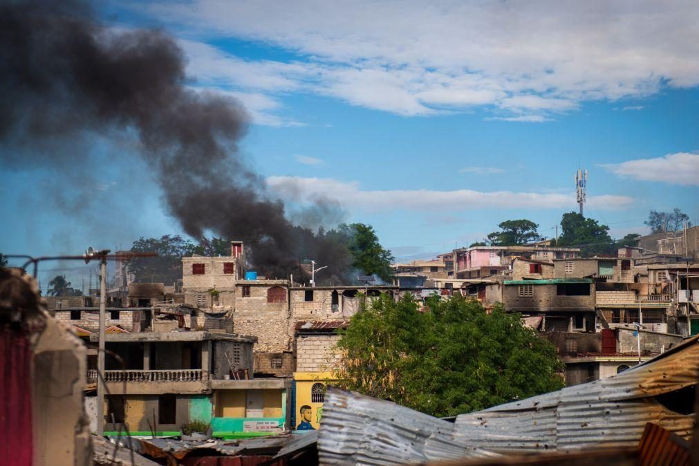 Violência no Haiti provocou pelo menos 150 mortos numa semana na capital