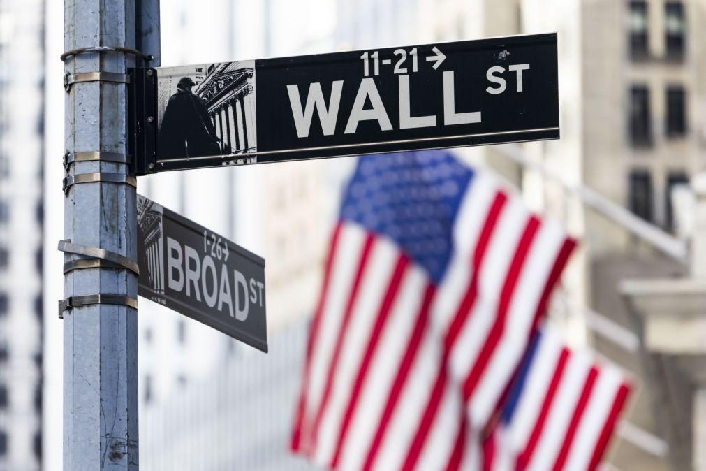 Wall Street negoceia em alta no início da sessão