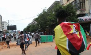 Militares assumem atropelamento de uma jovem em protestos em Maputo