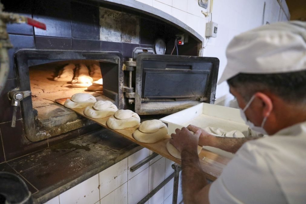 Preço do pão aumenta em 2025 com subida de custos e salário mínimo