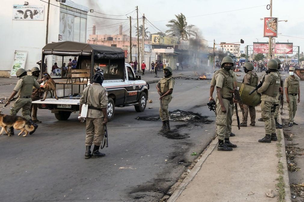 Novos disparos para dispersar manifestantes na periferia de Maputo