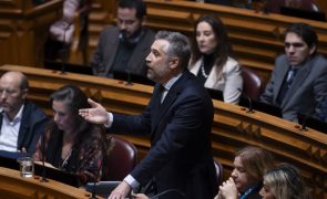 Pedro Nuno aponta falta de mão-de-obra mas Montenegro não abdica de vistos de trabalho