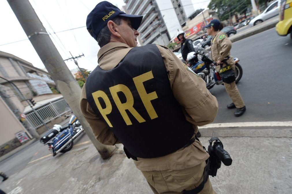 Polícia brasileira faz operação conjunta com a Alemanha contra tráfico de droga