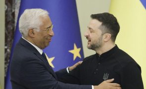 Zelensky participa no 1.º Conselho Europeu presidido por Costa