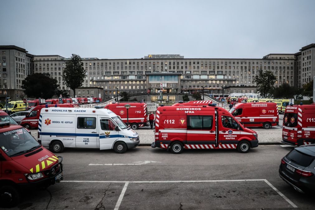 Bombeiros e agentes de Proteção Civil querem formação pela faculdades de Medicina