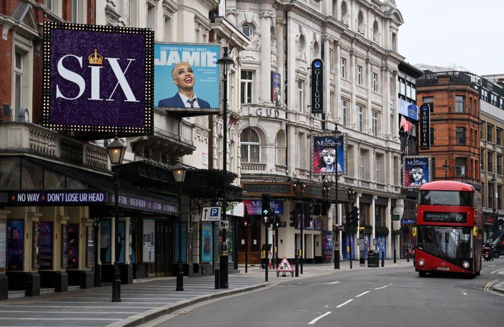 Quatro pessoas atropeladas em Londres e condutor detido