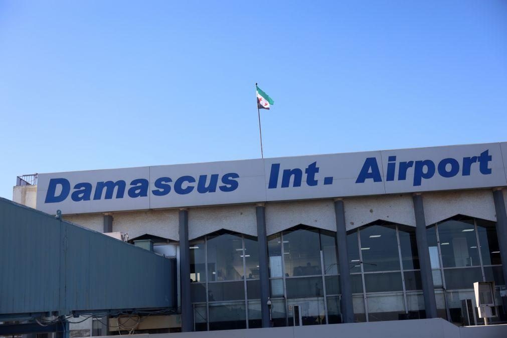 Aeroporto de Damasco reabre na terça-feira a voos internacionais