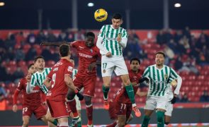 Gil Vicente e Rio Ave empatam e continuam separados por um ponto