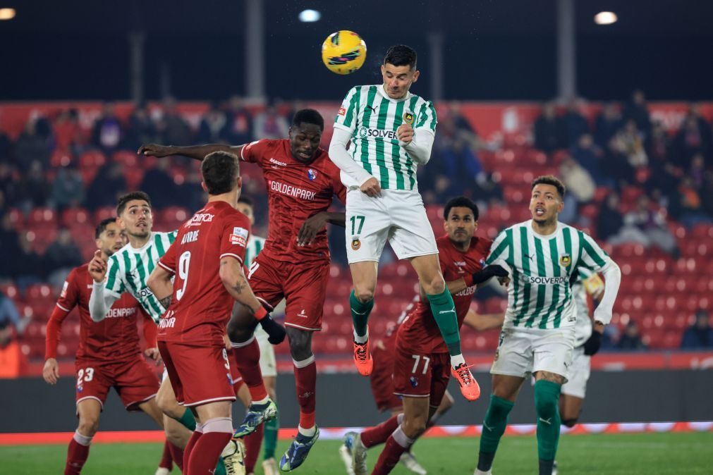 Gil Vicente e Rio Ave empatam e continuam separados por um ponto