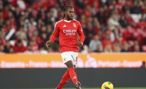 Renato Sanches volta a desfalcar Benfica devido a lesão muscular