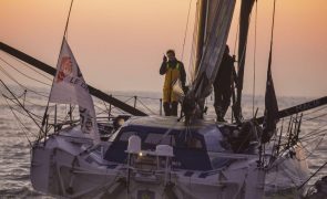 Velejador francês Charlie Dalin vence Vendée Globe