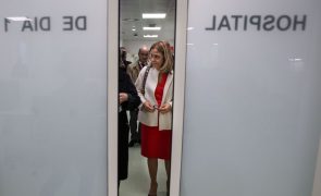 Ministra da Saúde nega que plano de inverno esteja a falhar no SNS