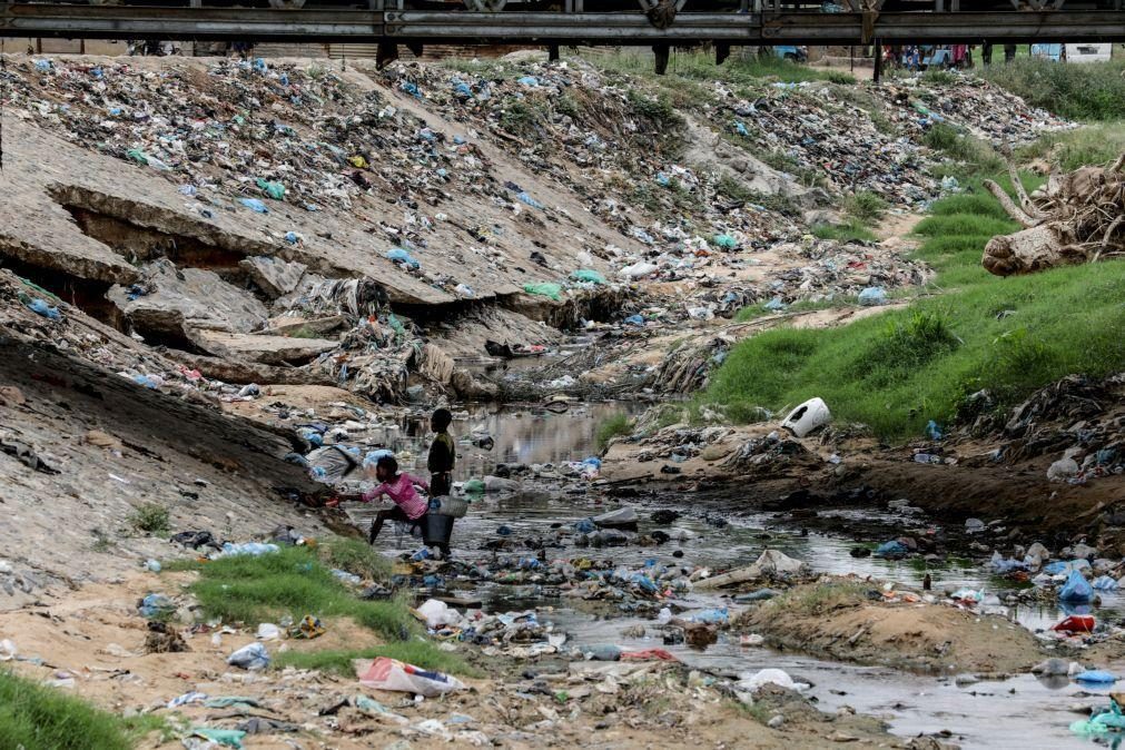 Casos de cólera em Angola passam a 422 e fazem 24 mortos