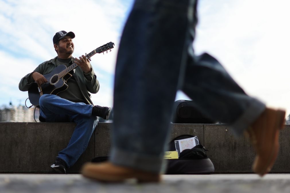 Artistas de rua do Porto temem que novas regras retirem qualidade a atuações