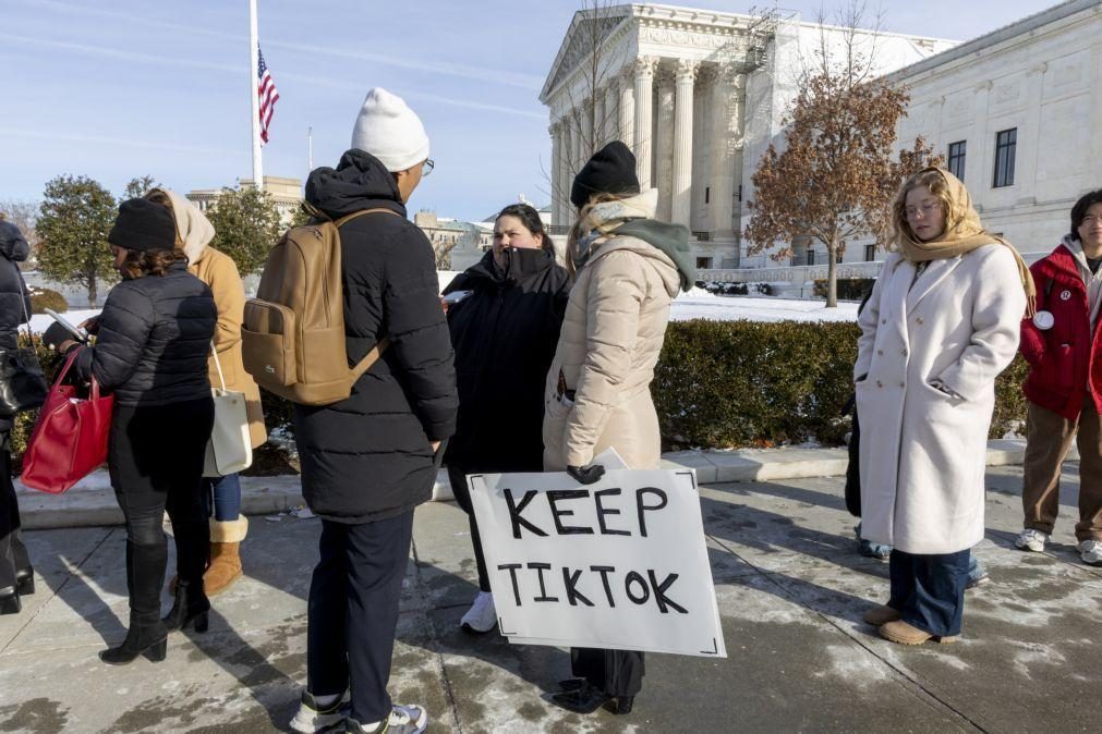 Trump anuncia reversão da proibição do TikTok nos EUA e quer plataforma com controlo americano