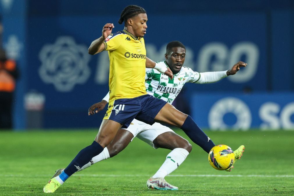 Estoril Praia vendeu avançado Hélder Costa aos chineses do Yunnan Yukun