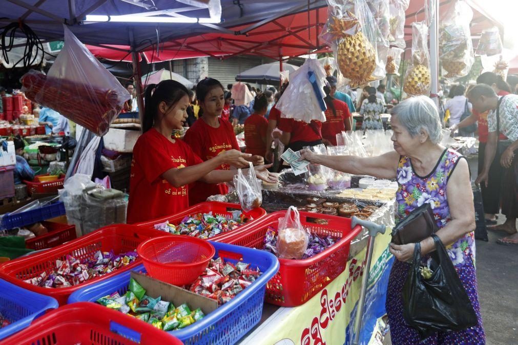 Riscos deflacionários agravam-se na China à chegada do Ano Novo Lunar