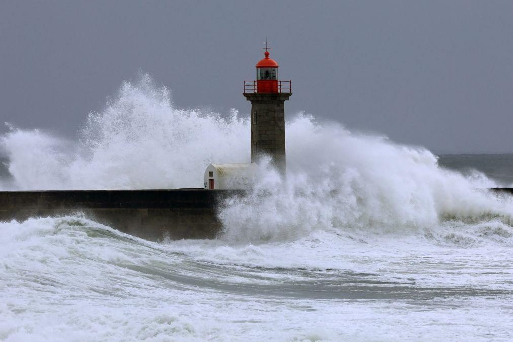 IPMA avisa que depressão Herminia traz chuva e agitação marítima a Portugal a partir de domingo