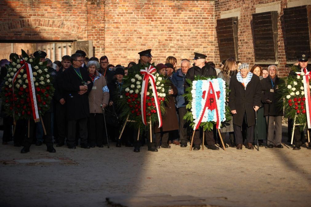 Líderes europeus pedem que a memória do Holocausto não desapareça