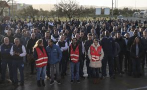 Trabalhadores do Parque da Autoeuropa marcam greve para reconhecimento de desgaste rápido