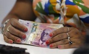 Conselho de Finanças Públicas de Cabo Verde recomenda atenção à redução do rácio da dívida pública