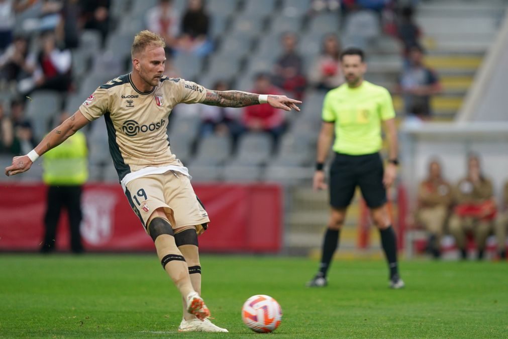 Médio sérvio Uros Racic reforça Sporting de Braga