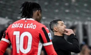 AC Milan de Conceição e Inter empatam em jogo emotivo decidido nos descontos