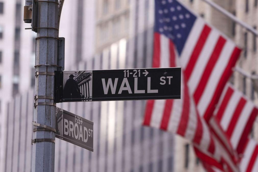 Wall Street inicia sessão sem uma tendência definida