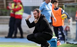 Ian Cathro alerta que vitórias do Estoril Praia 