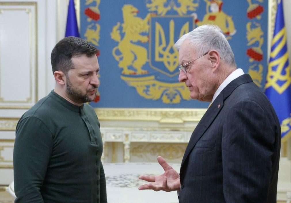 Presidente Zelensky espera acordo justo com Estados Unidos sobre terras raras ucranianas