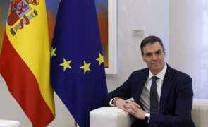 Pedro Sánchez pede paz justa e duradoura não imposta para Ucrânia