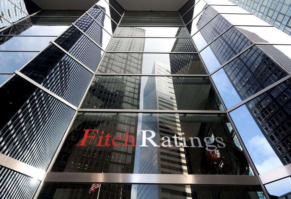 Fitch prevê que crescimento económico de Macau desacelere para 6,9% este ano