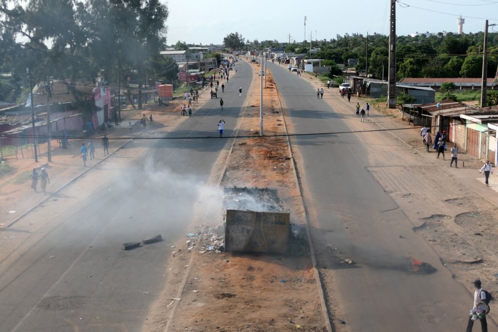 Pelo menos 16 pessoas baleadas durante passeata de Mondlane em Maputo