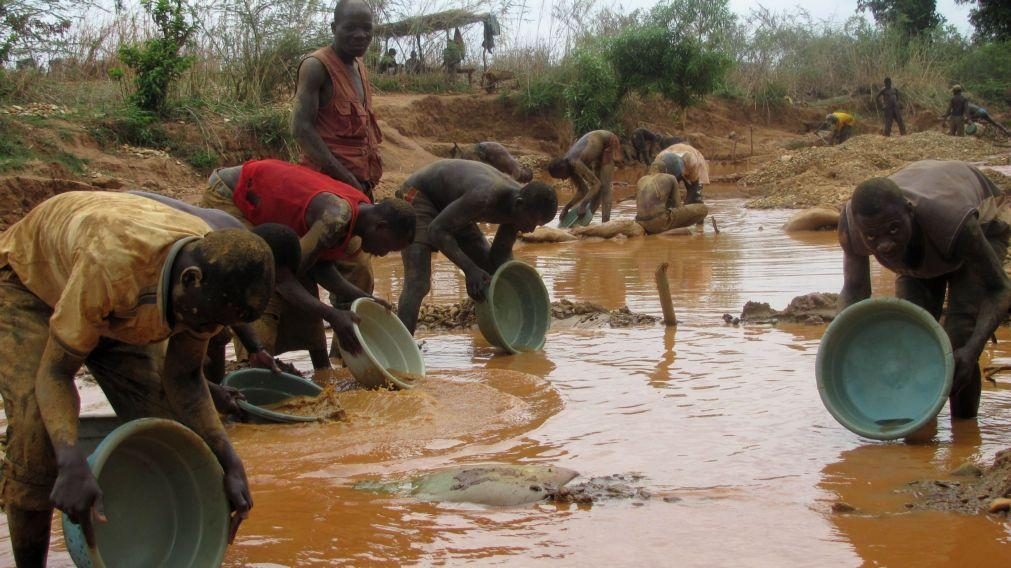 Extração mineira deu 16,9 ME para projetos das comunidades em Moçambique