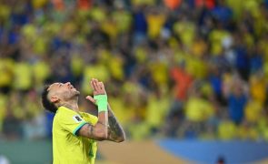 Neymar de regresso à seleção de futebol do Brasil após longa ausência