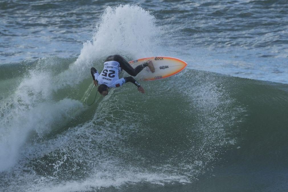 Surfista Frederico Morais vai para as repescagens na prova de Peniche