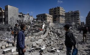 Bombardeamentos israelitas causam mais de 430 mortos e não 970