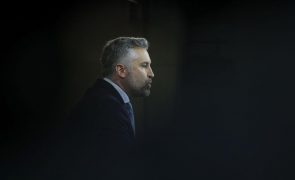 Pedro Nuno pede que não se dispersem votos à esquerda, Mortágua critica 