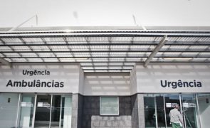 Três urgências fechadas no 25 de Abril e seis no fim de semana