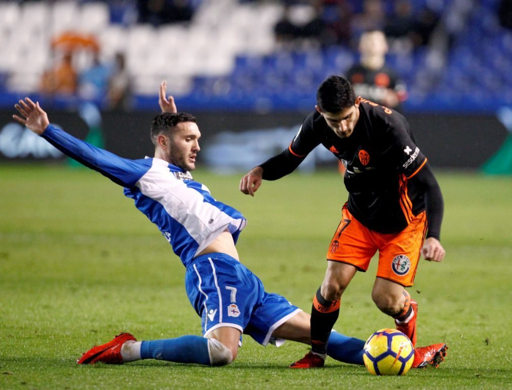 Gonçalo Guedes regressa à convocatória do Valência após lesão