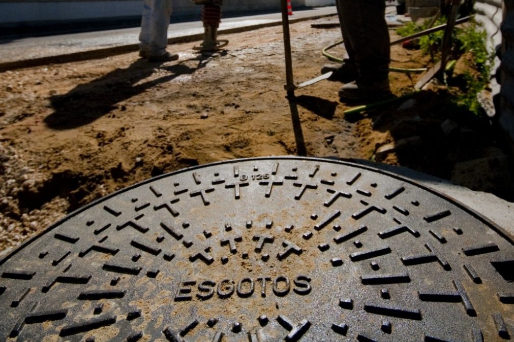 Funcionário municipal morre soterrado em Leiria